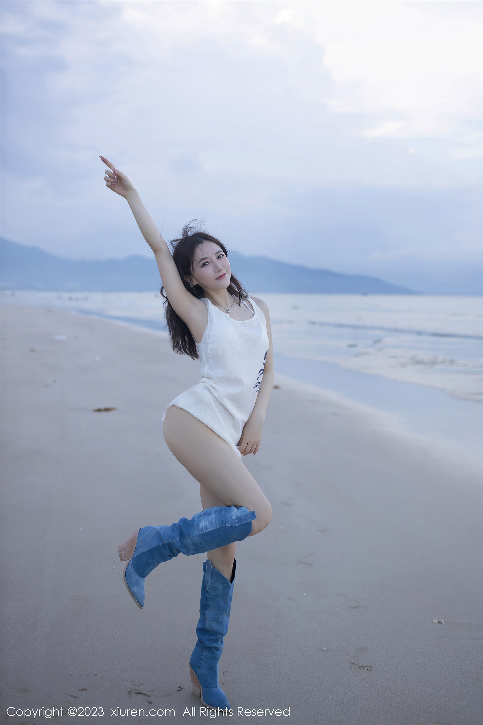 XiuRen秀人网  2023.06.02 NO.6852 鱼子酱Fish 巴厘岛旅拍